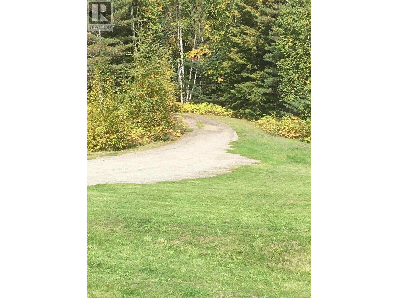 3360 Yellowhead Highway Property Photo 22