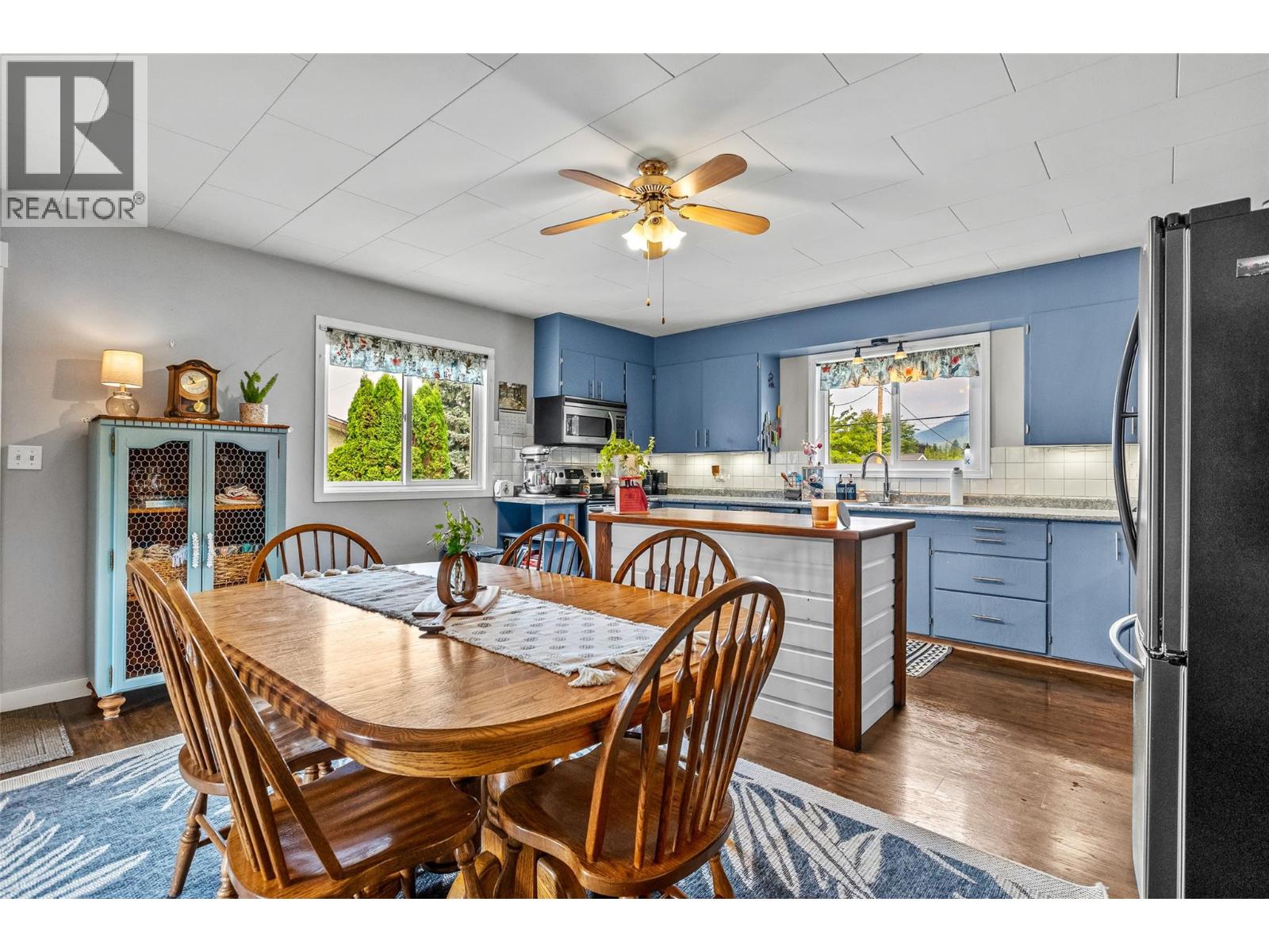 2121 Ash Street Property Photo 16