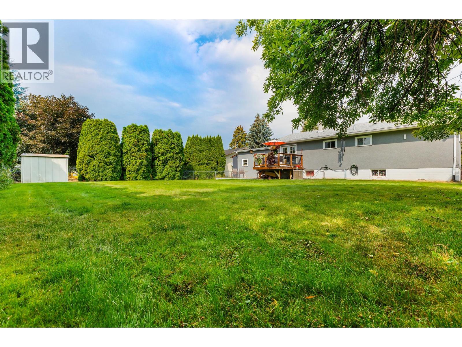 2121 Ash Street Property Photo 43