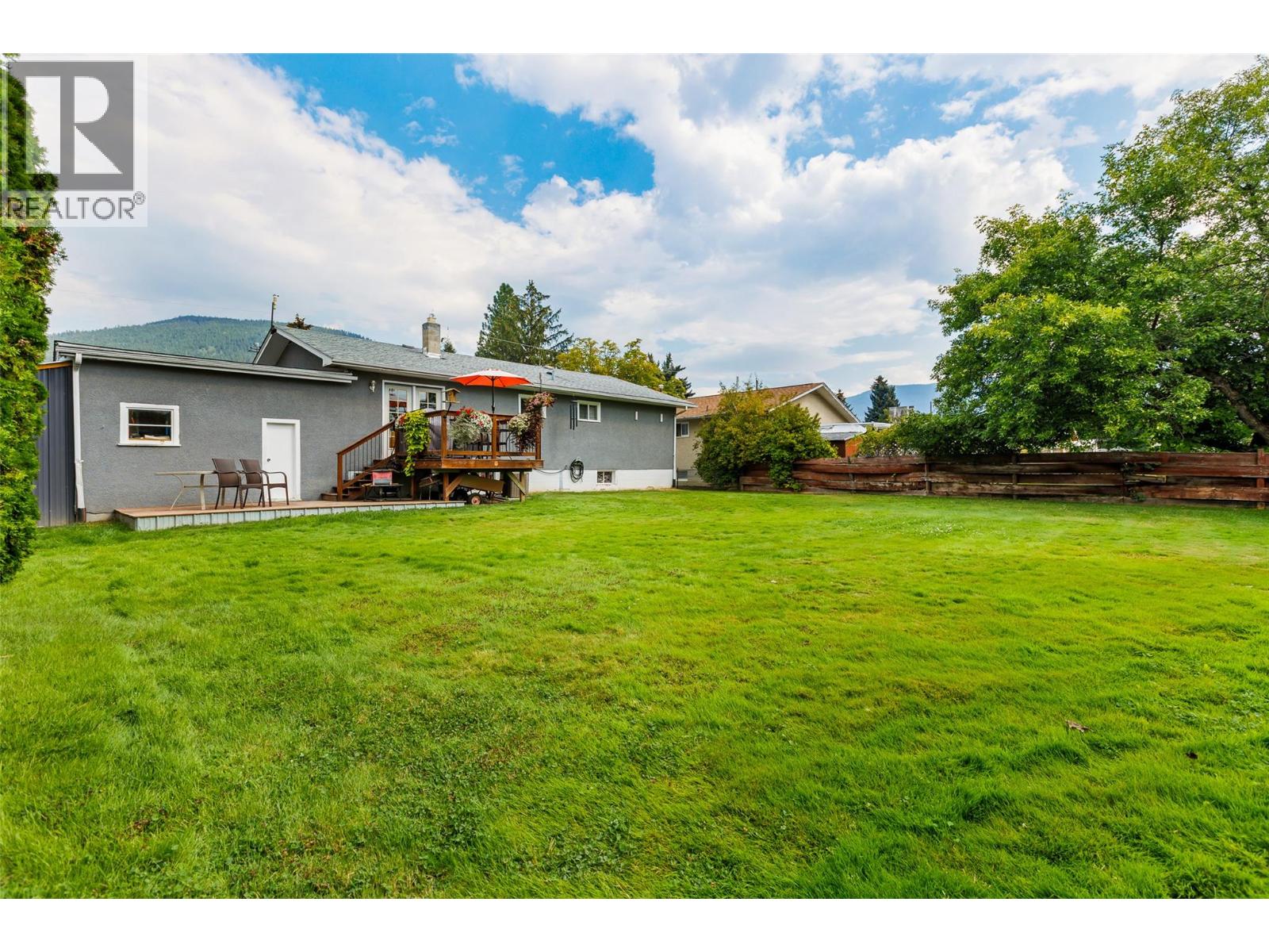 2121 Ash Street Property Photo 45