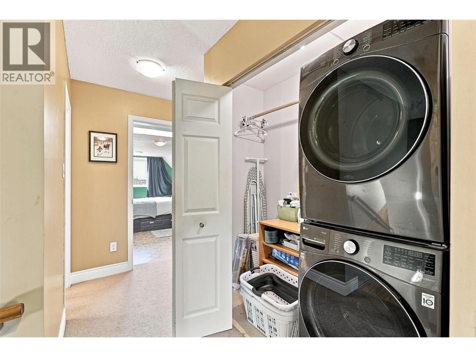 1913 Granite Avenue Property Photo 35