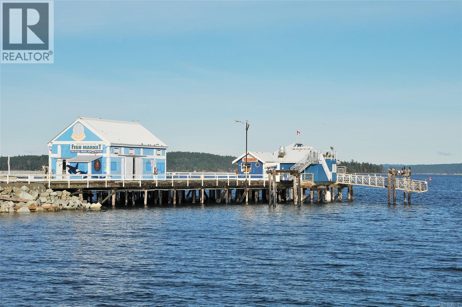 29 2353 Harbour Rd Property Photo 34