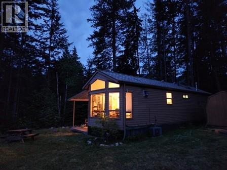 1273 Queens Bay Road Property Photo 32