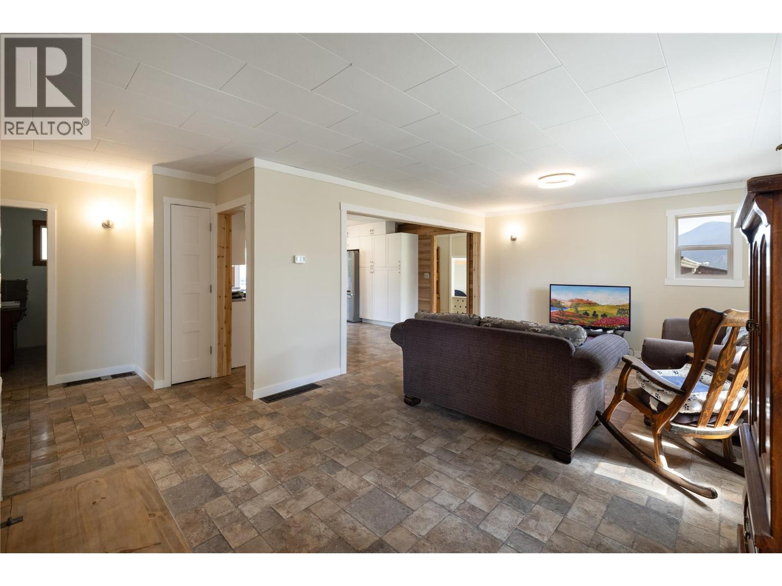 6662 Bulman Road Property Photo 14