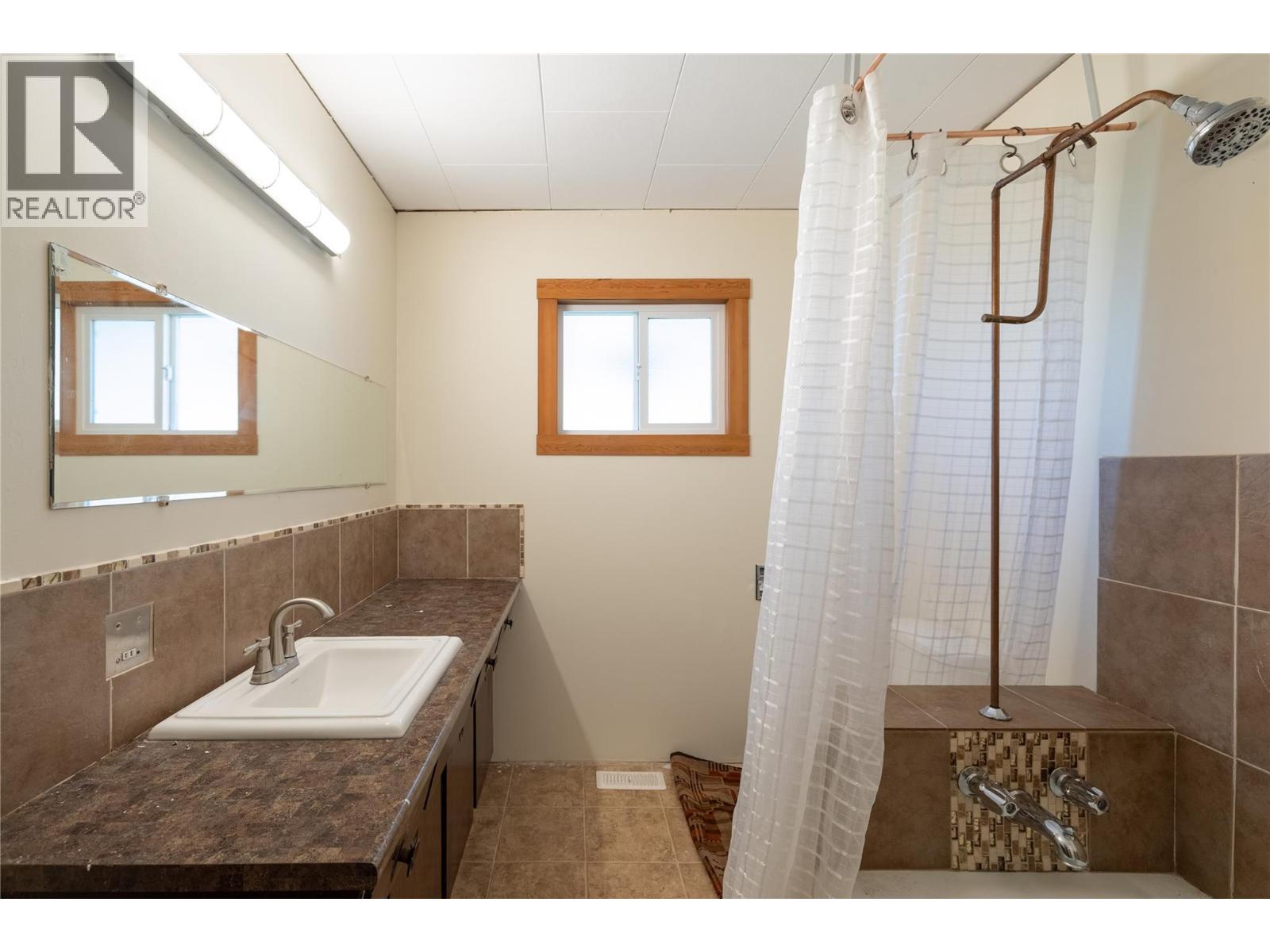 6662 Bulman Road Property Photo 20
