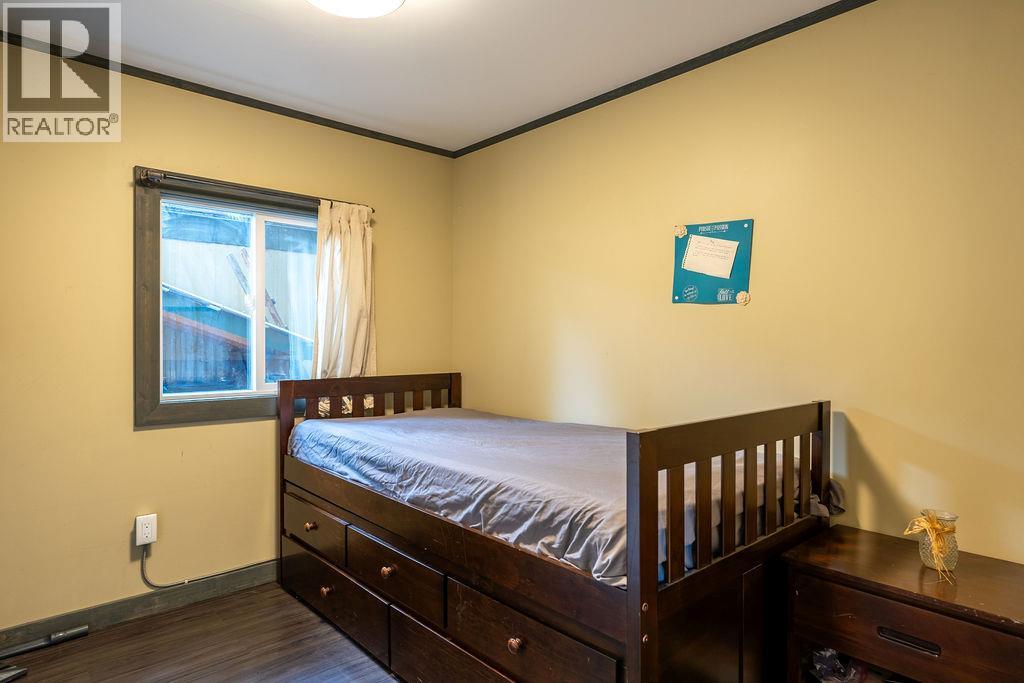 1079 Lundell Road Unit# 4 Property Photo 6