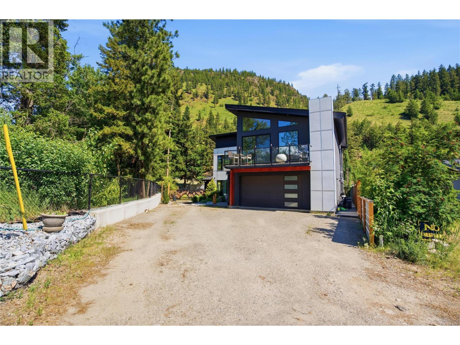 1015 Paquette Road Property Photo 49
