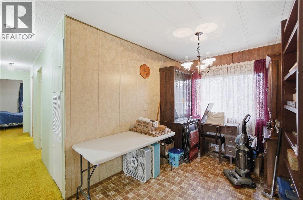 2413 Doukhobour Road Property Photo 31