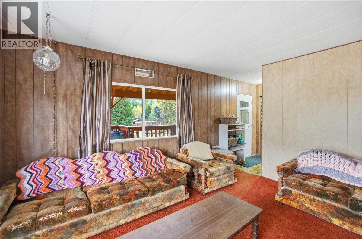 2413 Doukhobour Road Property Photo 37