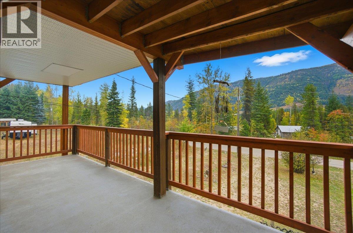 2413 Doukhobour Road Property Photo 40