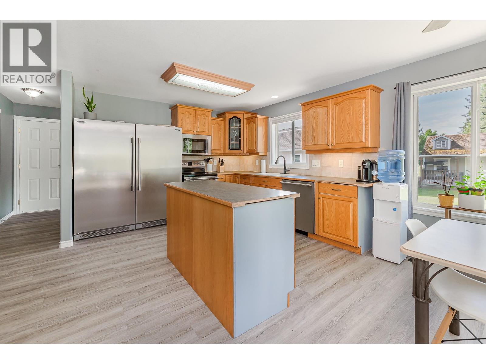 160 Carlin Street Property Photo 7