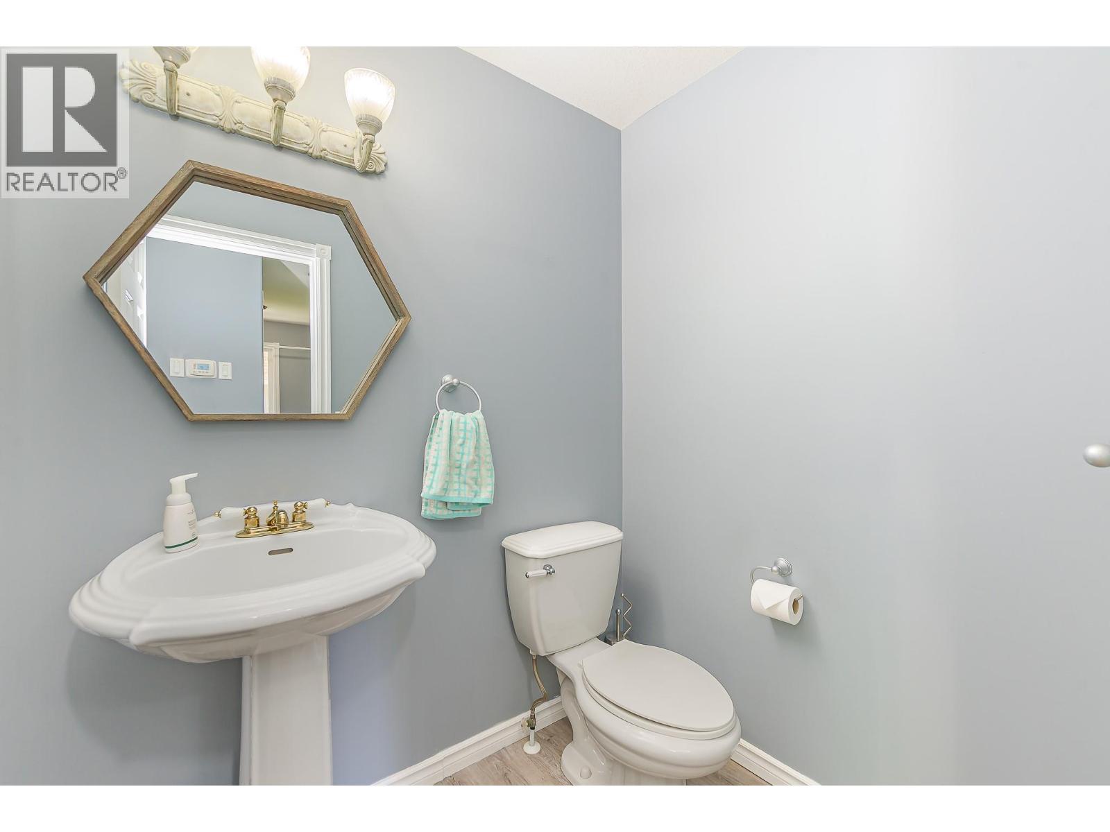 160 Carlin Street Property Photo 24