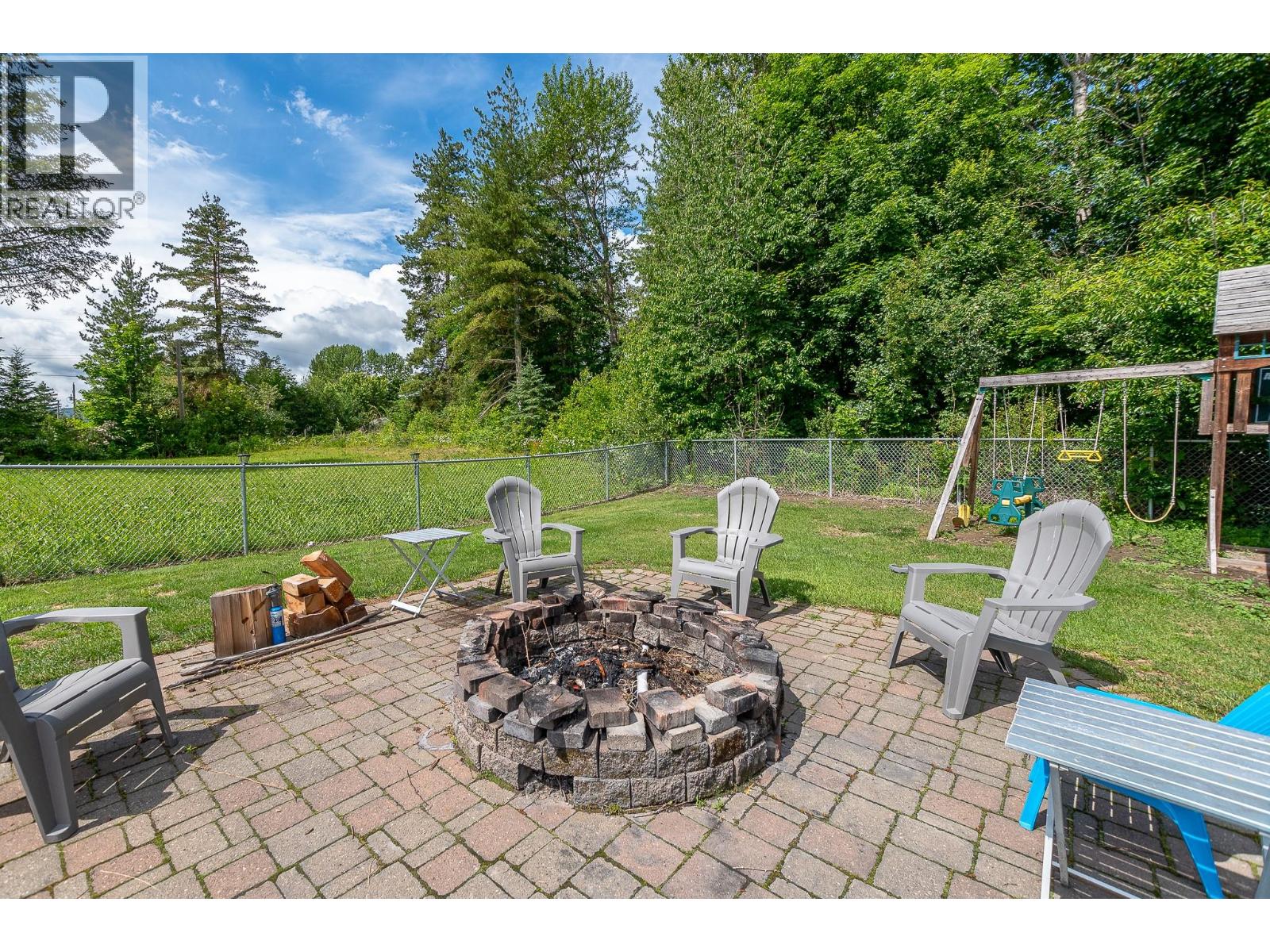 160 Carlin Street Property Photo 53