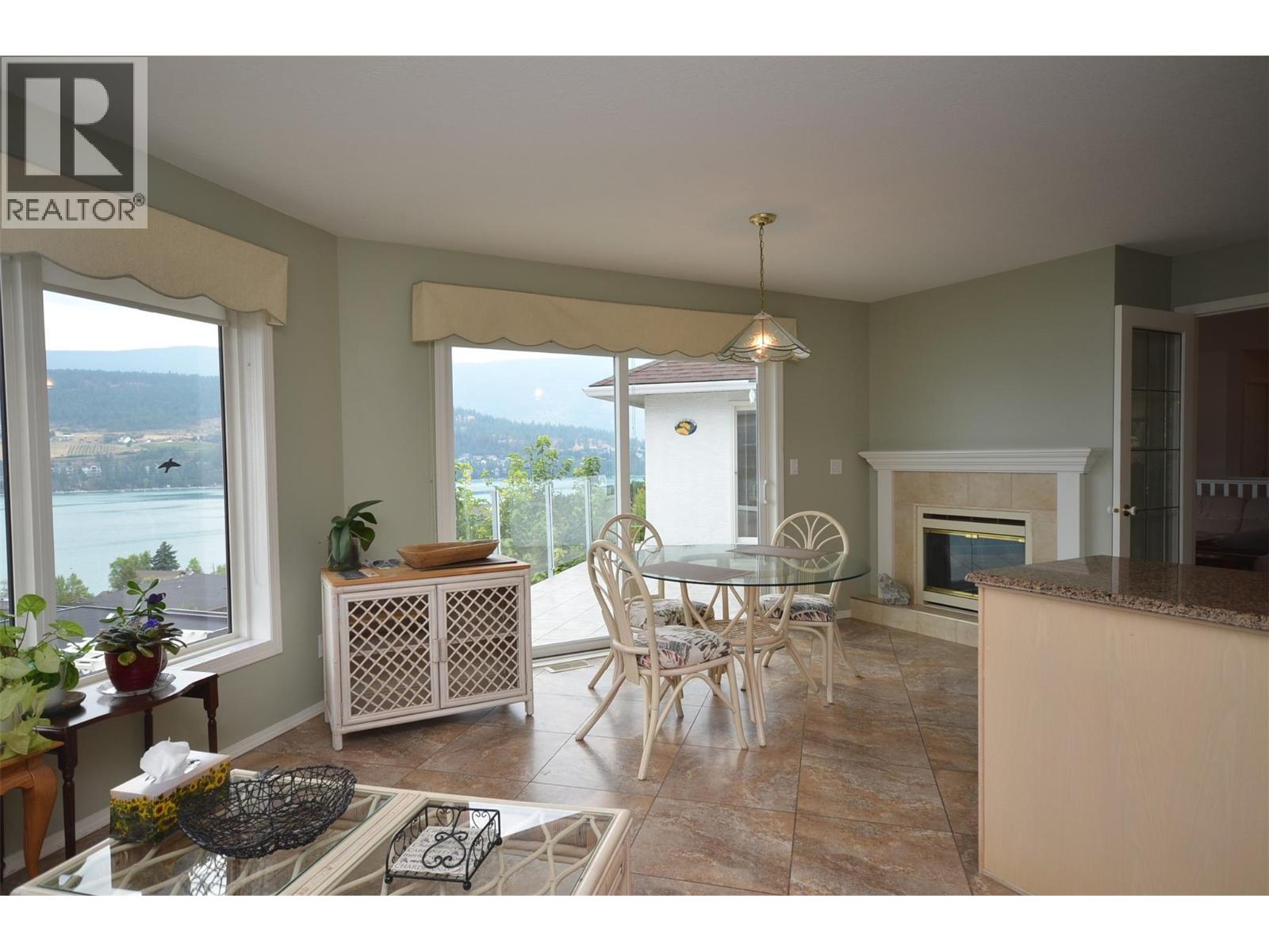 7927 Stoneridge Drive Property Photo 30