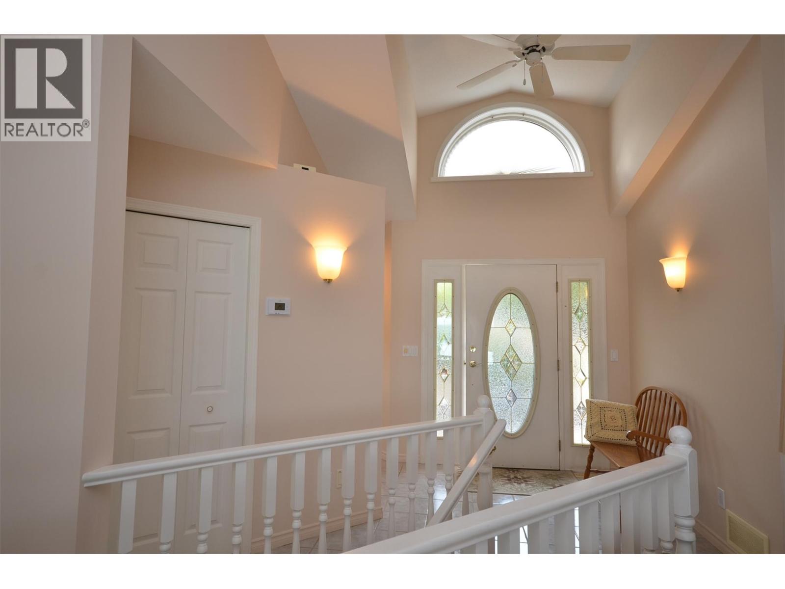 7927 Stoneridge Drive Property Photo 32