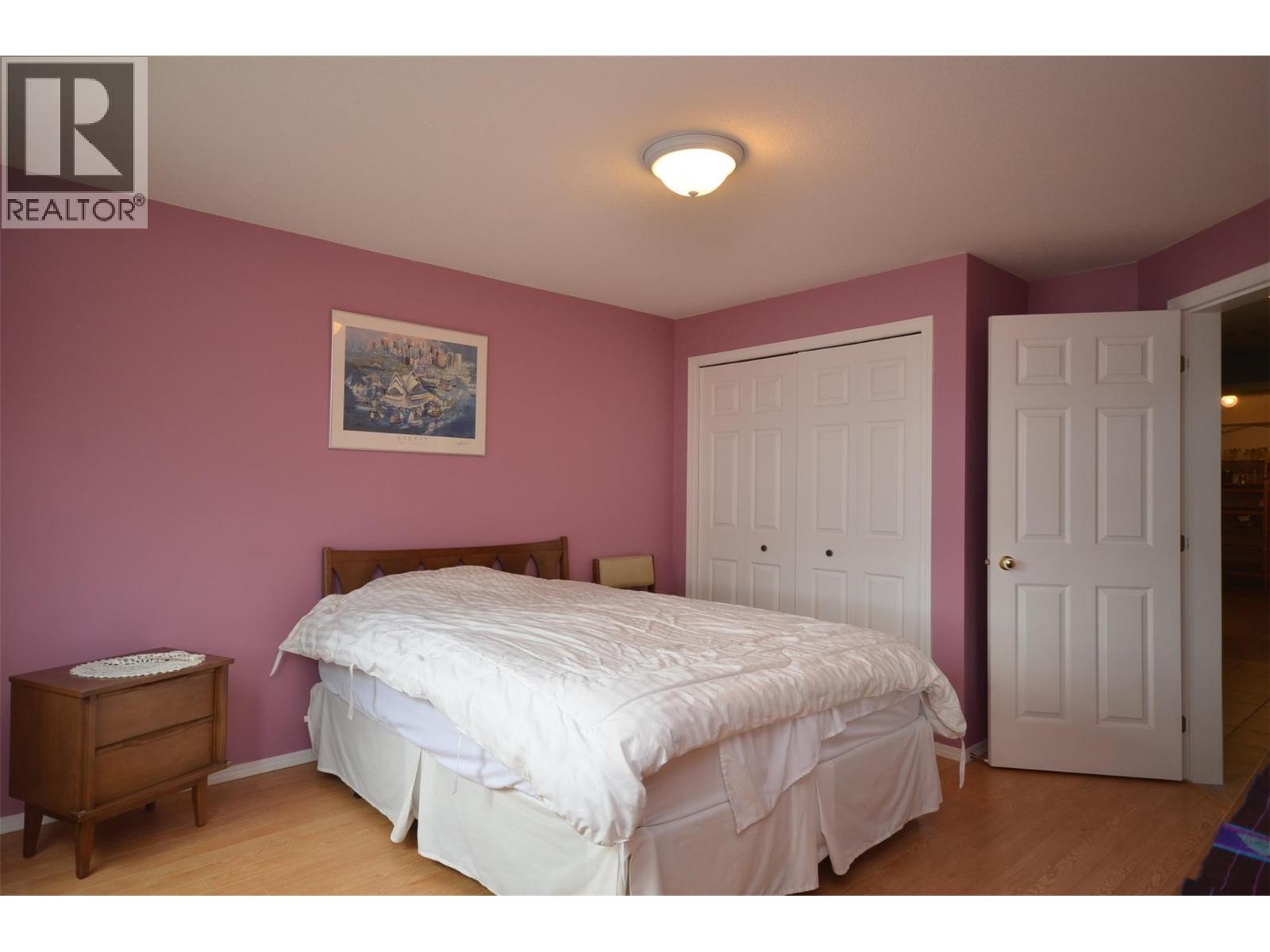 7927 Stoneridge Drive Property Photo 44