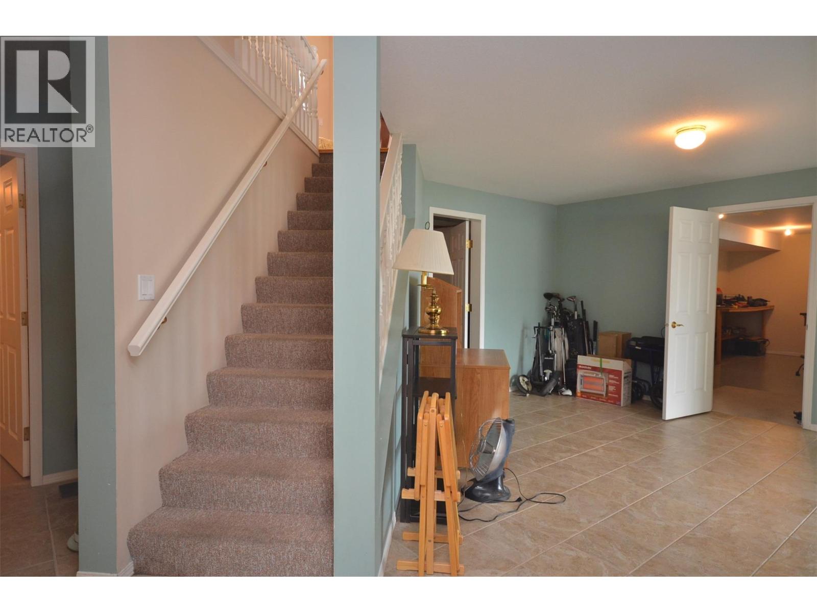 7927 Stoneridge Drive Property Photo 46