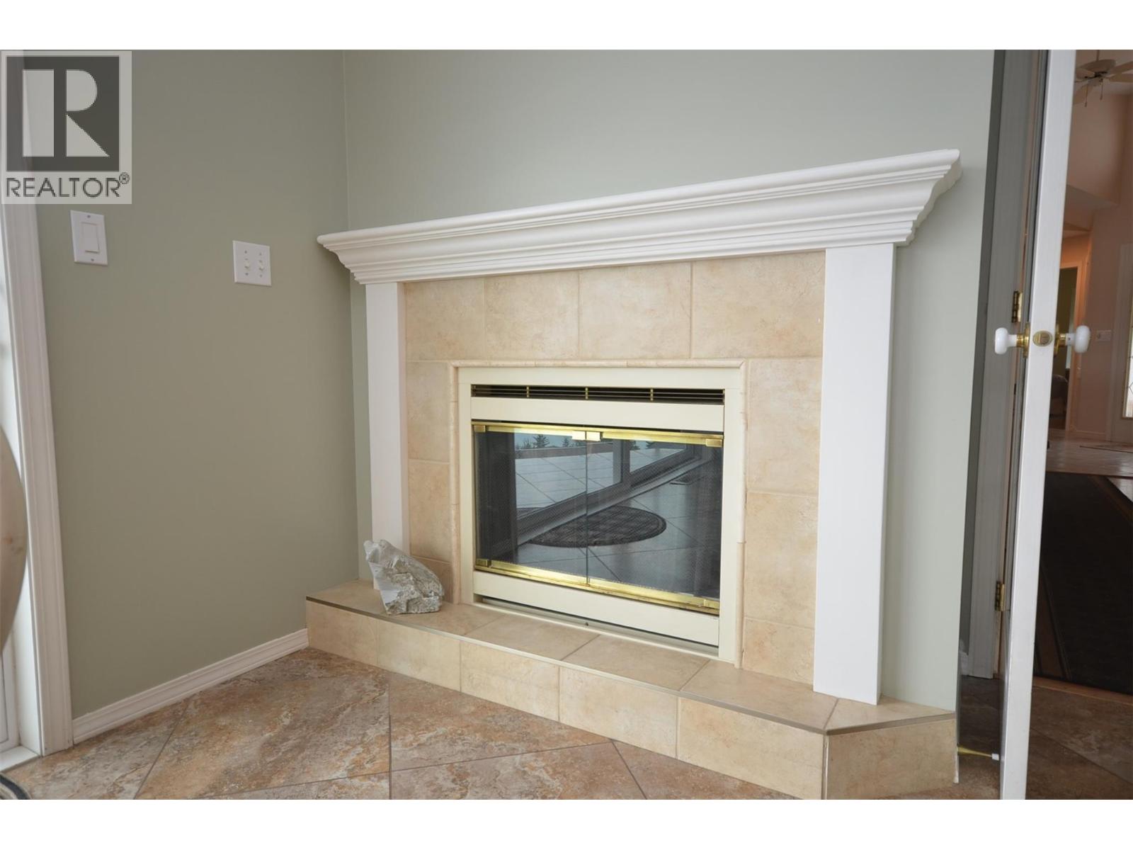 7927 Stoneridge Drive Property Photo 71