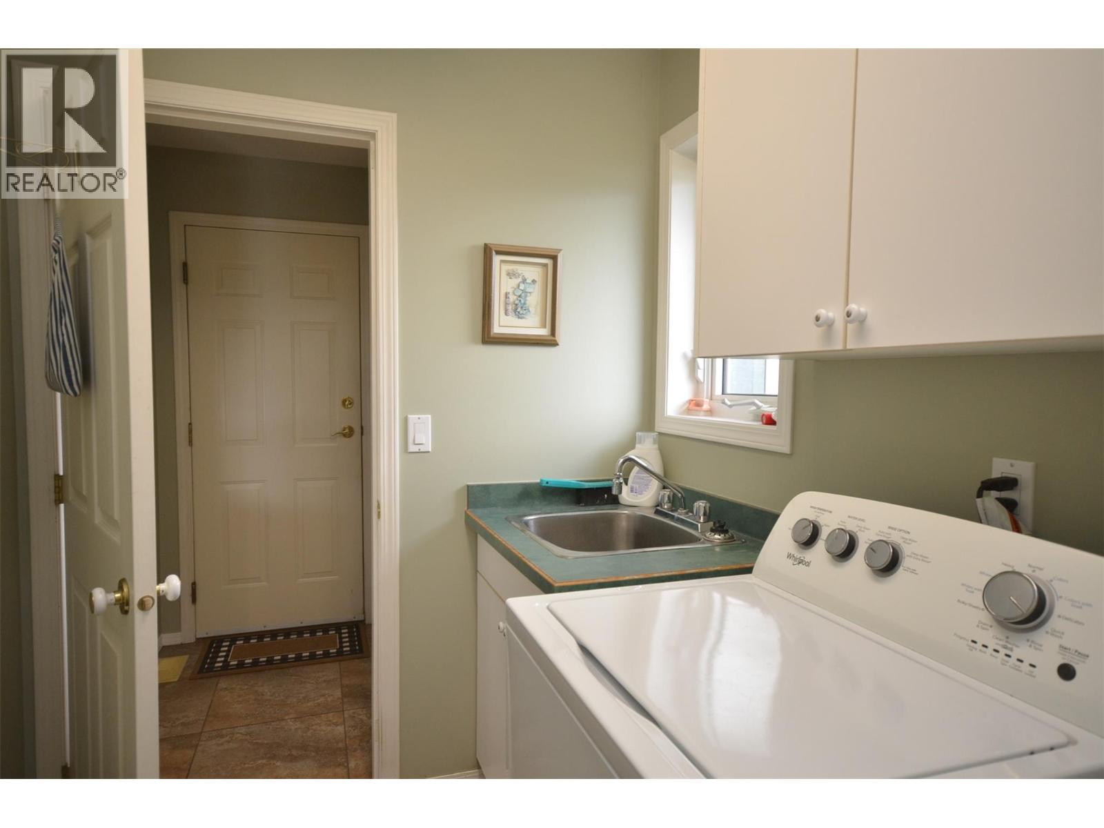 7927 Stoneridge Drive Property Photo 75