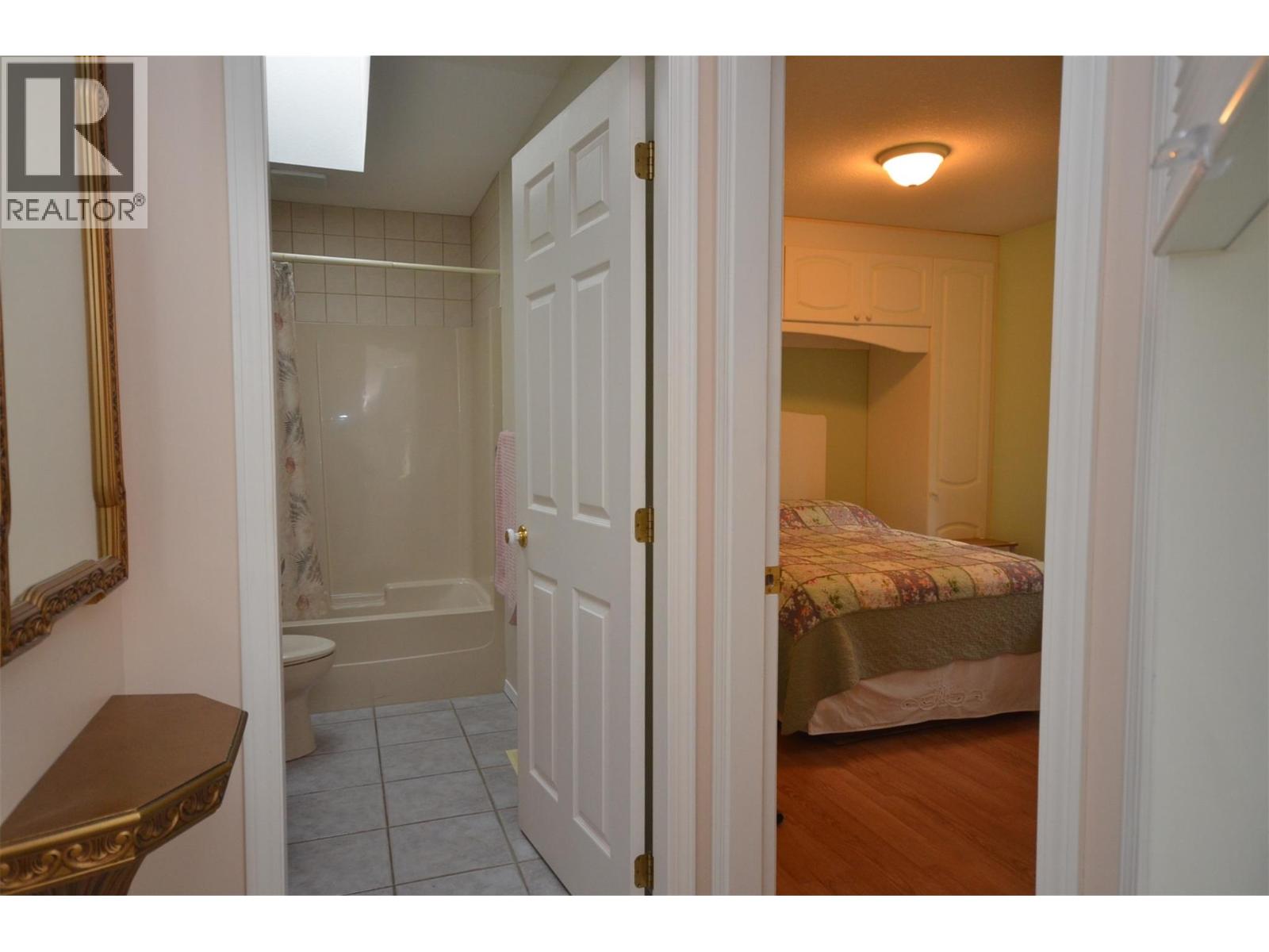7927 Stoneridge Drive Property Photo 82