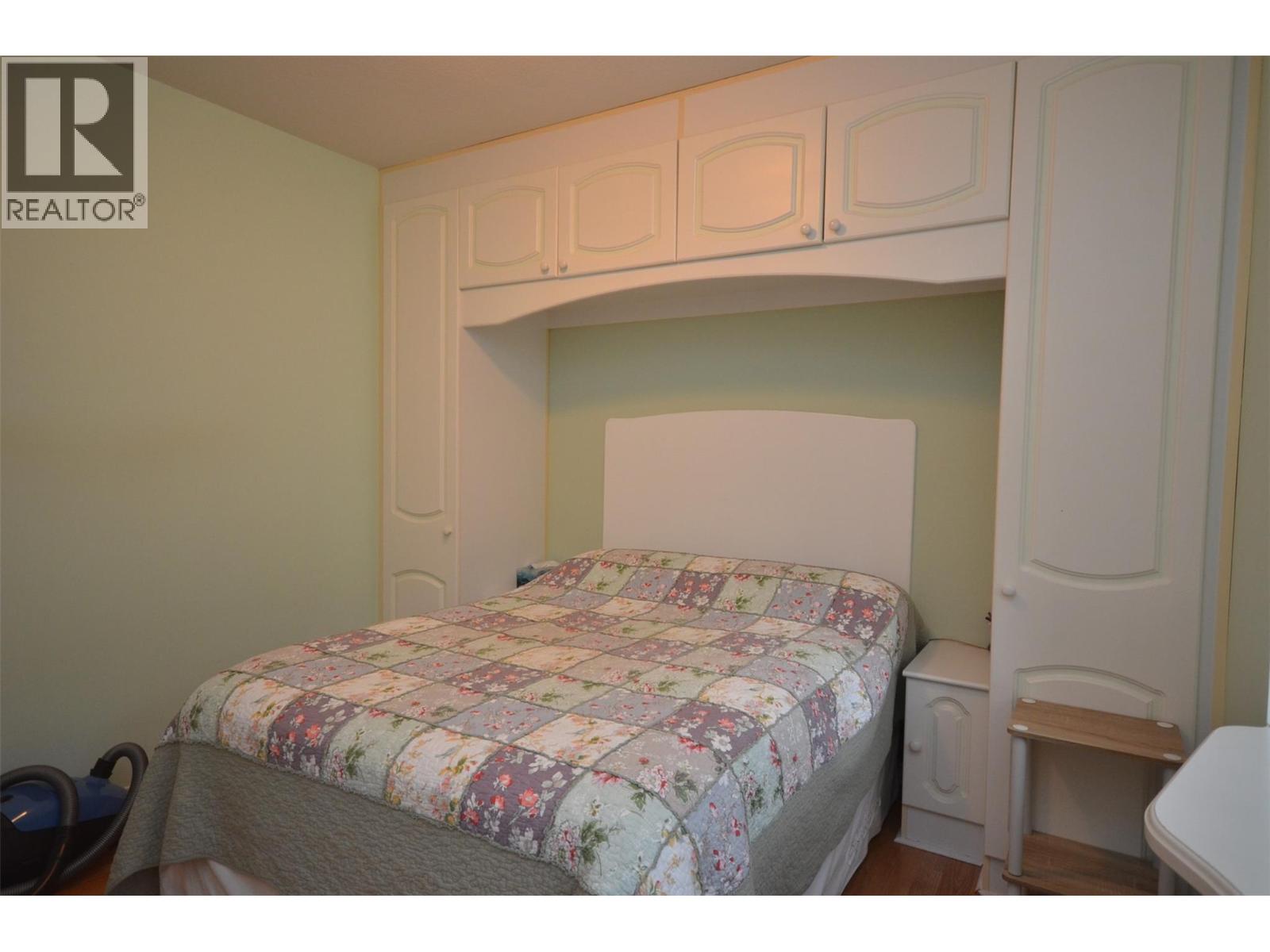 7927 Stoneridge Drive Property Photo 87