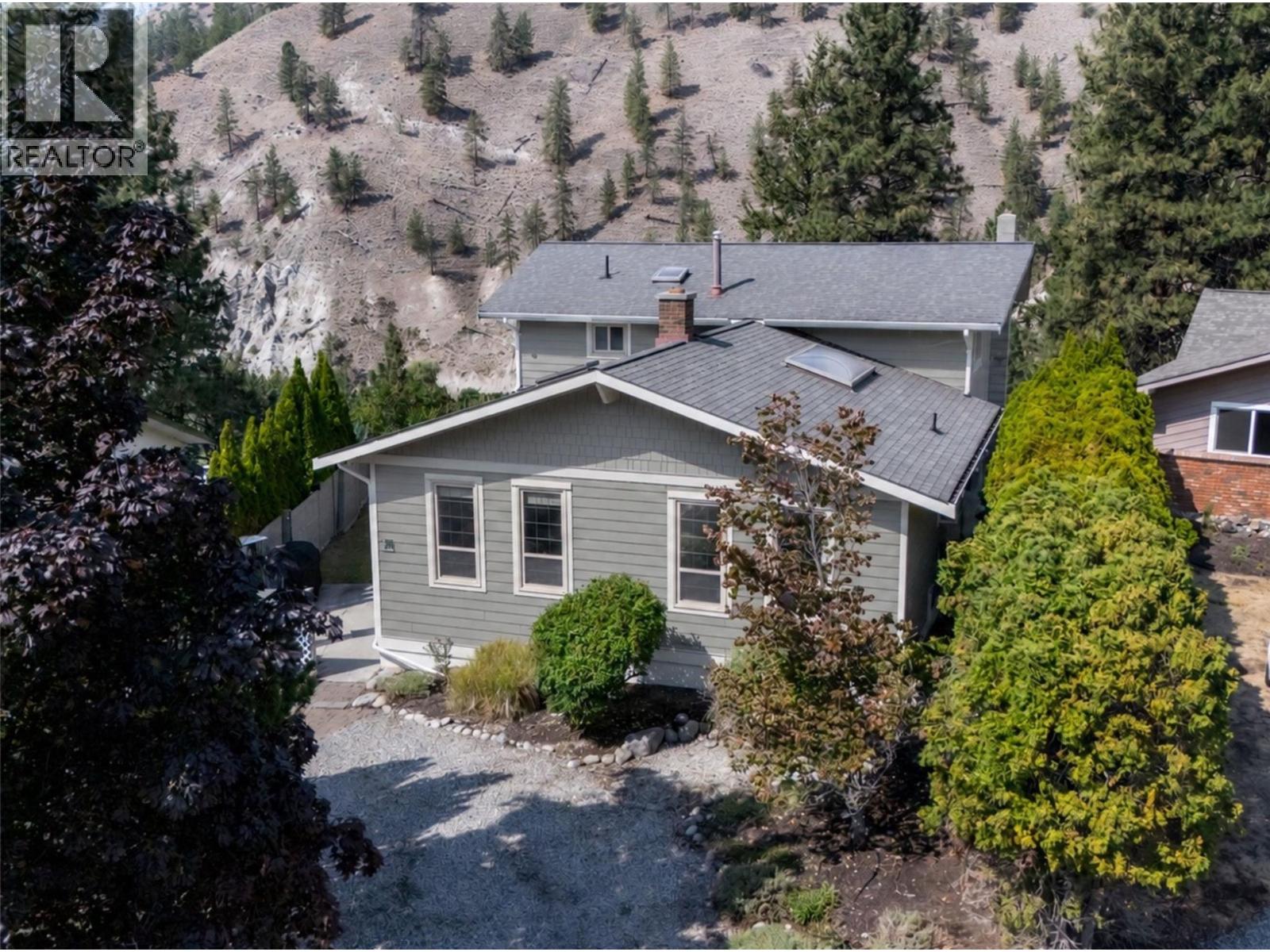 157 Adams Crescent Property Photo 1