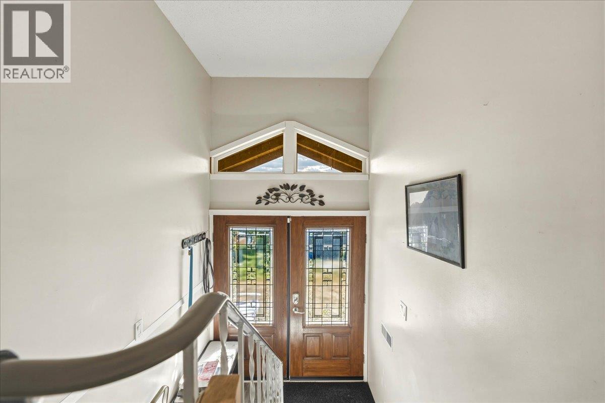 8404 Lakeview Drive Property Photo 6