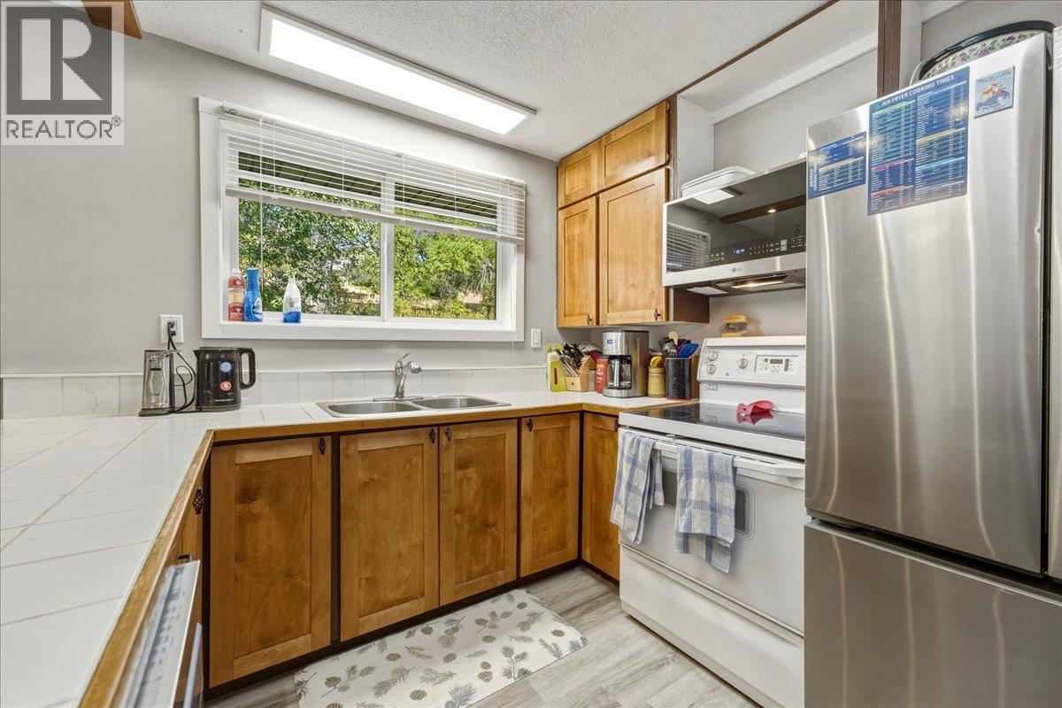 8404 Lakeview Drive Property Photo 12