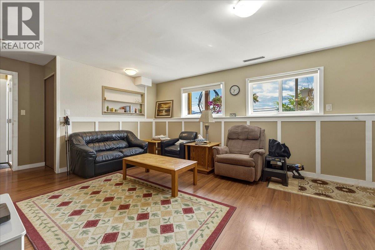 8404 Lakeview Drive Property Photo 29