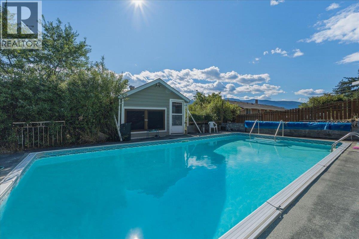 8404 Lakeview Drive Property Photo 40