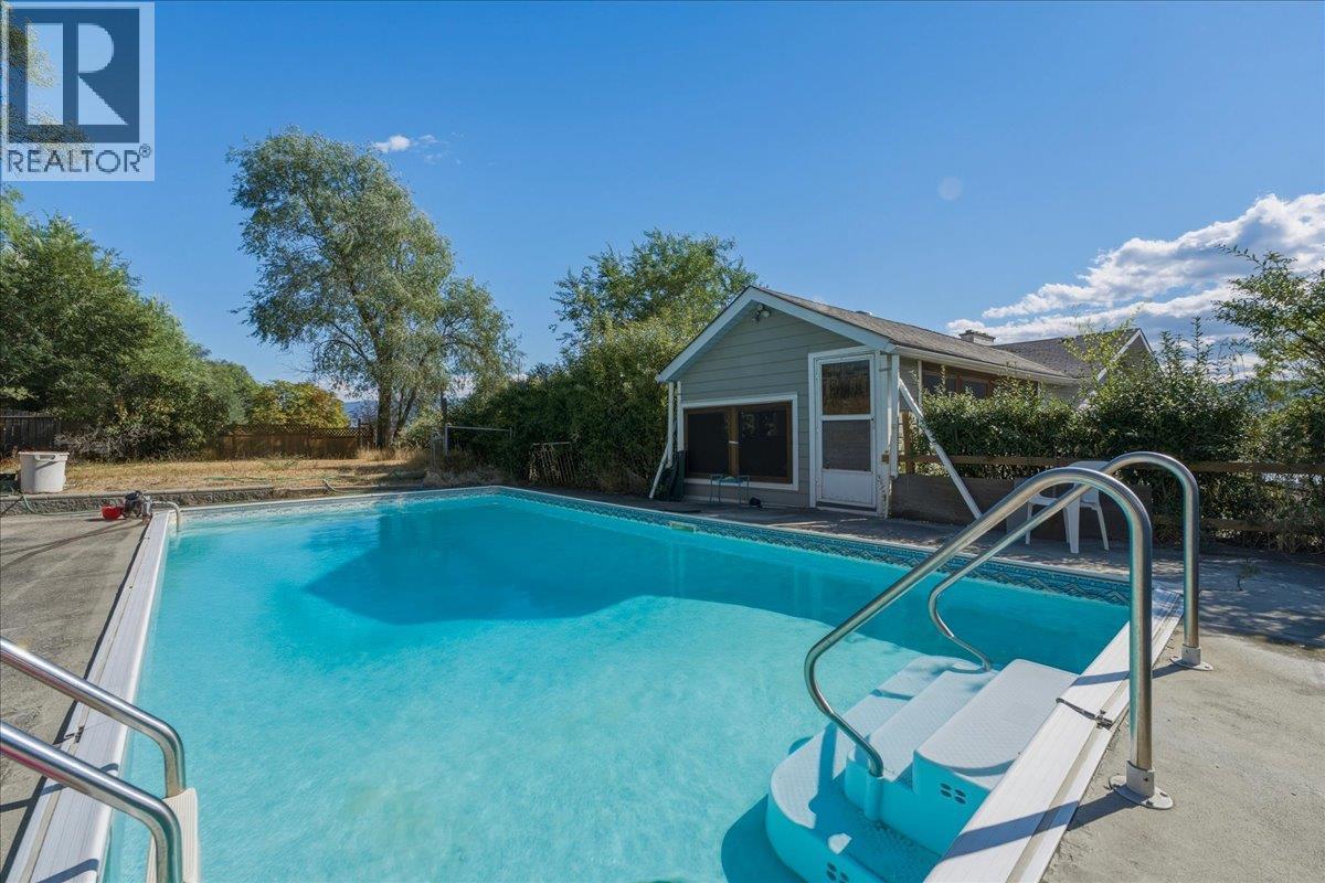 8404 Lakeview Drive Property Photo 41