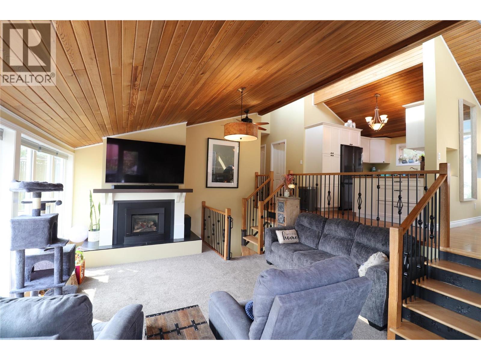 3702 9th Avenue Property Photo 13