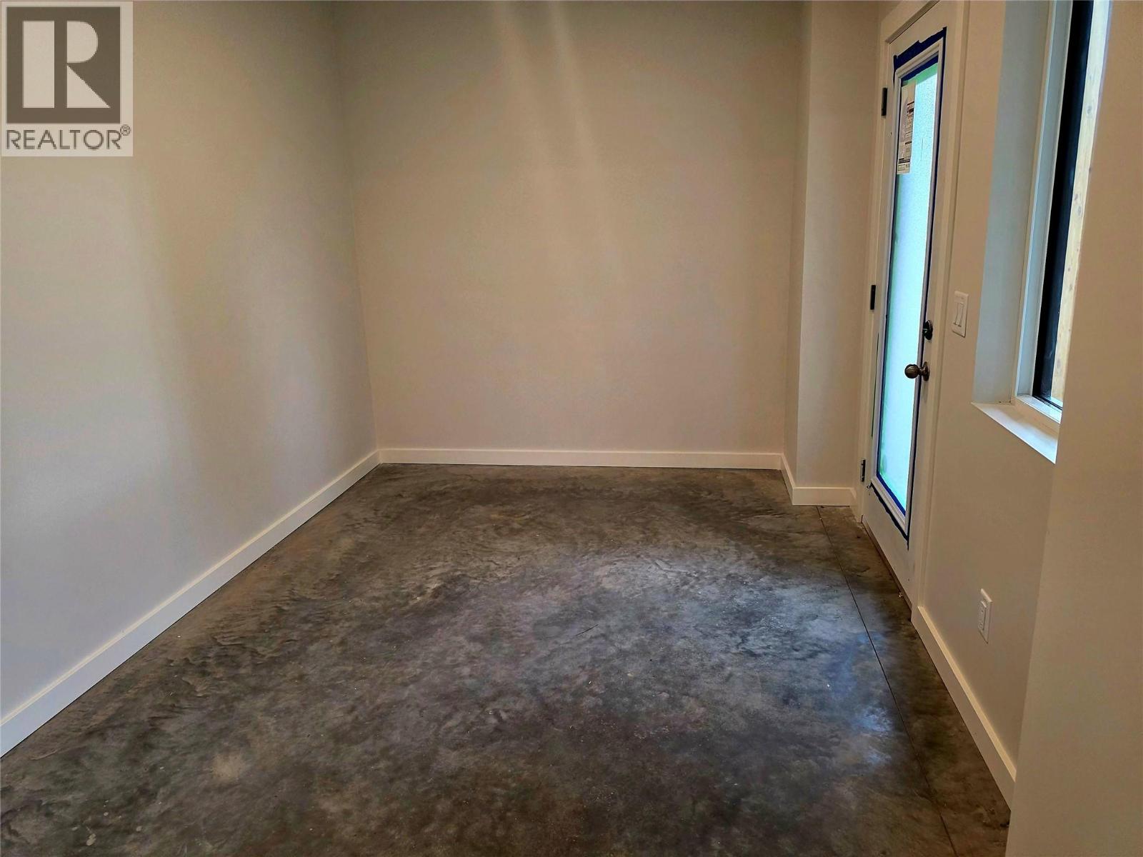 2801 Harlow Road Property Photo 41
