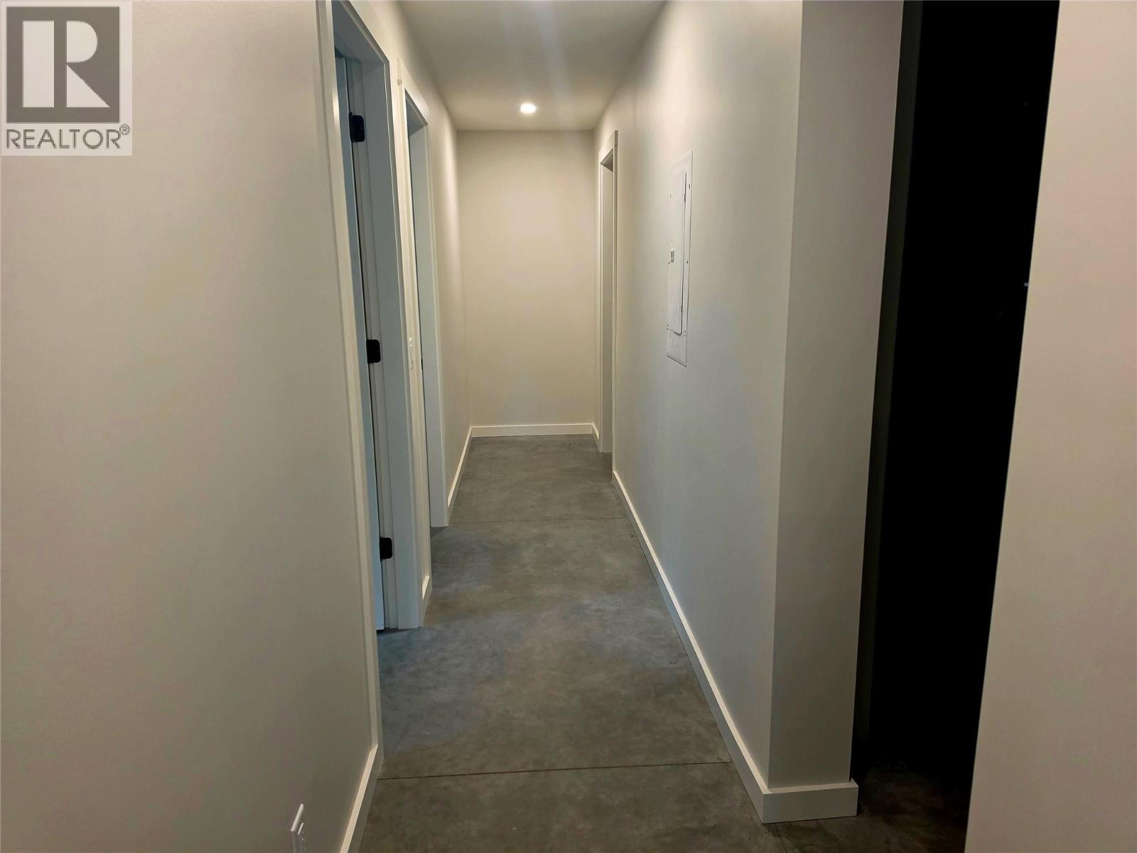 2801 Harlow Road Property Photo 46