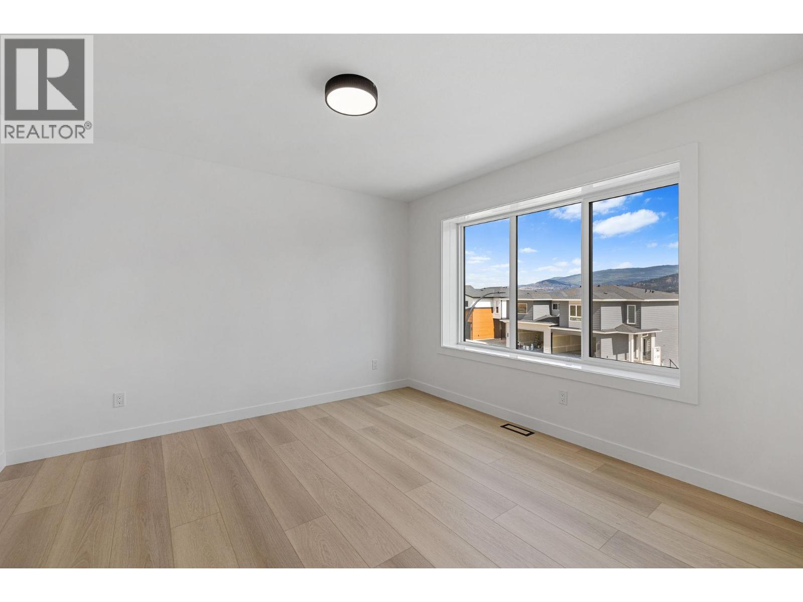 434 Arrowleaf Rise Property Photo 18