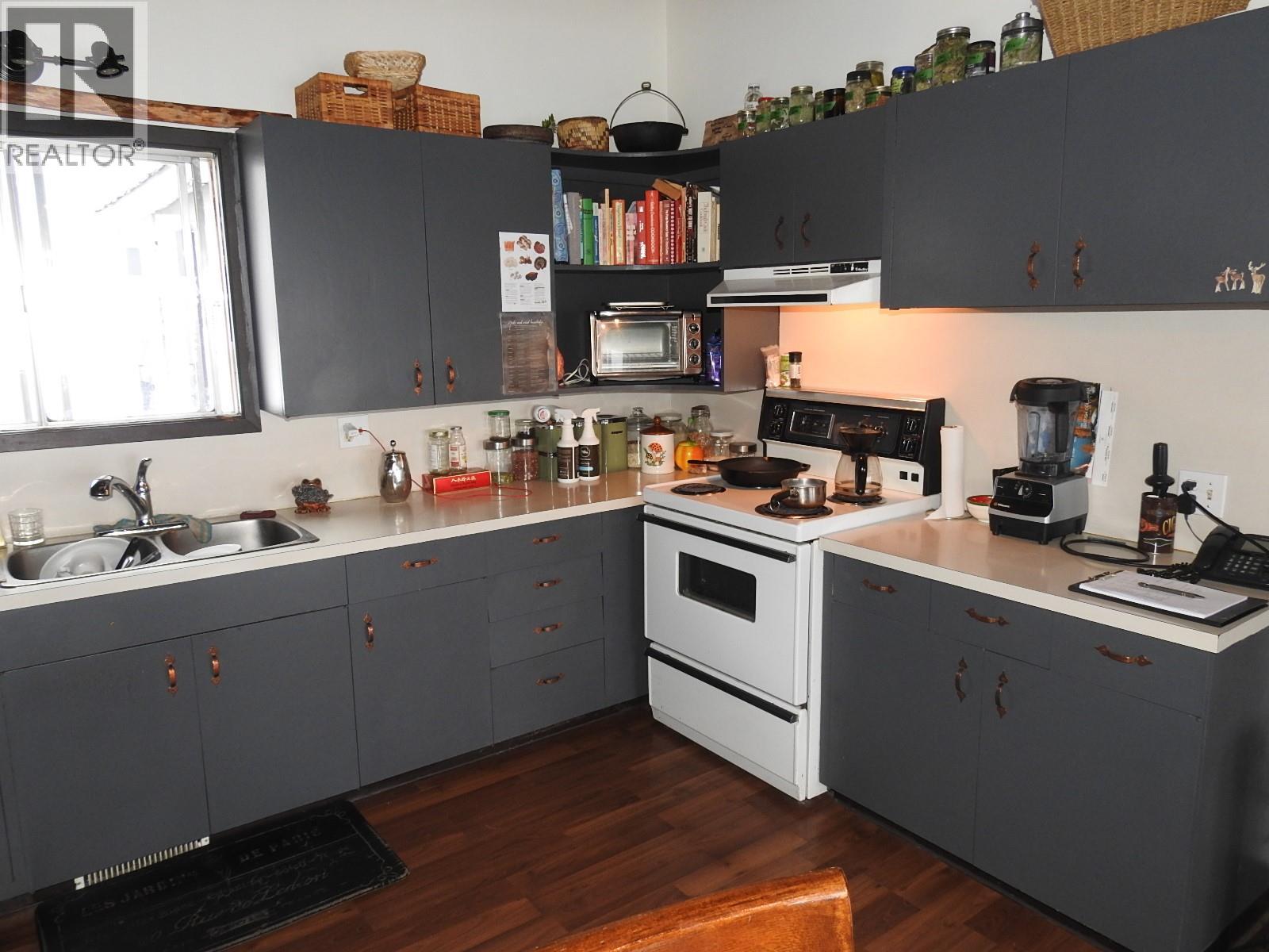 43 Sigalet Road Property Photo 43