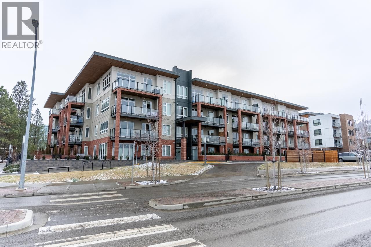 885 UNIVERSITY Drive Unit# 106