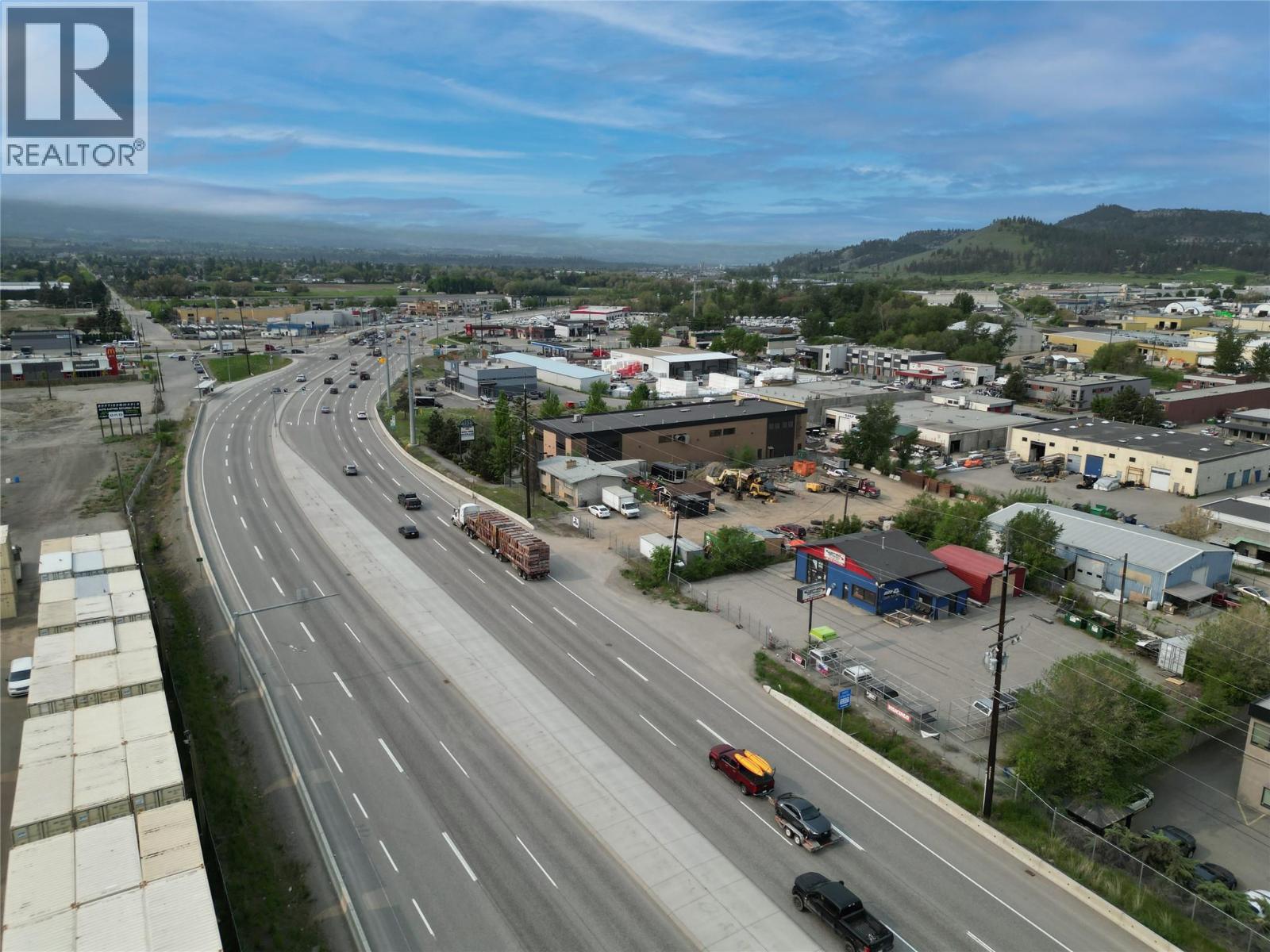 4042 97 Highway Property Photo 3