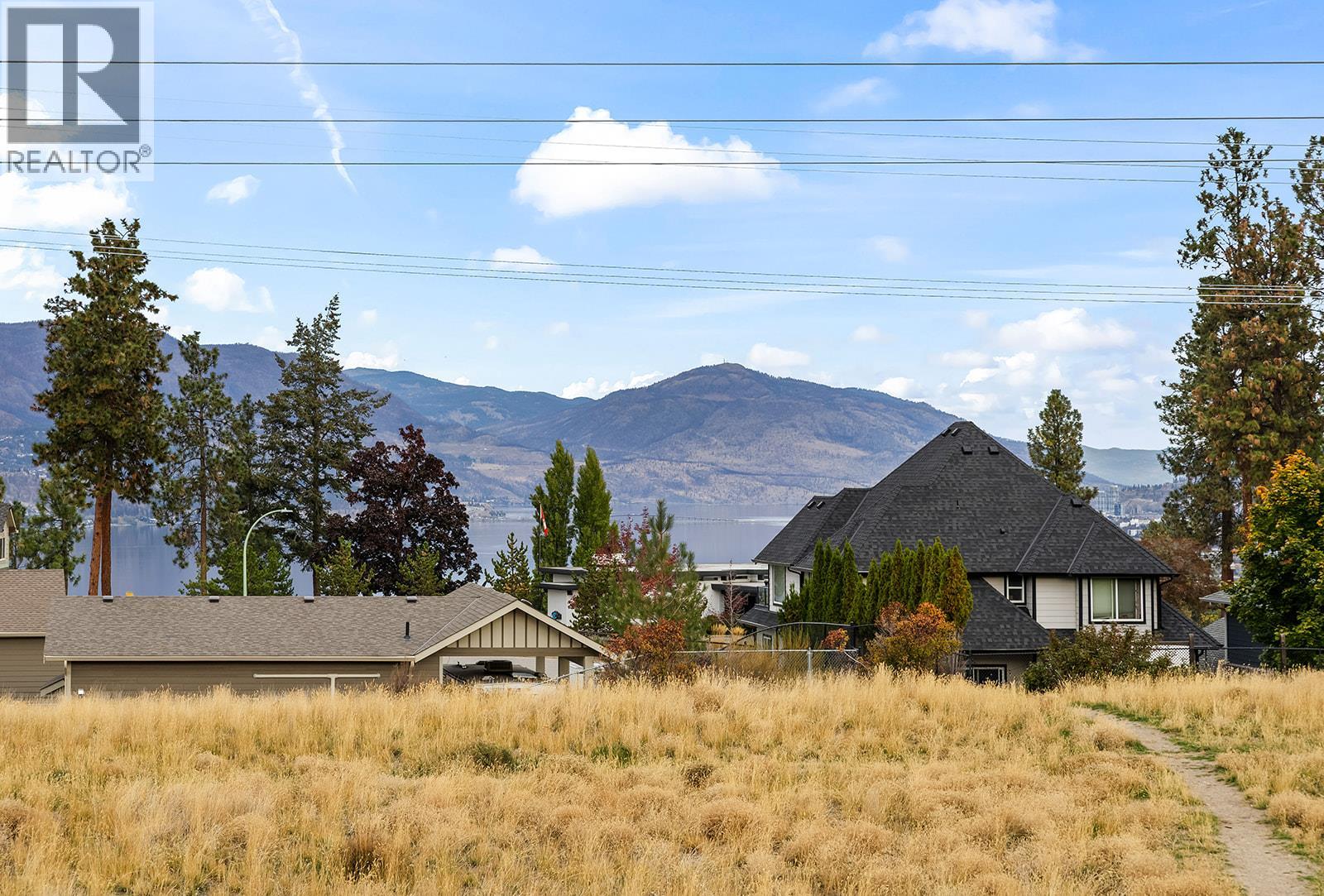541 Quartz Crescent Property Photo 36