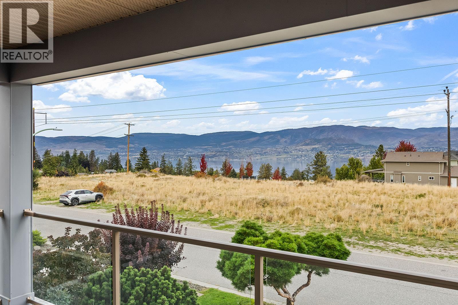 541 Quartz Crescent Property Photo 37