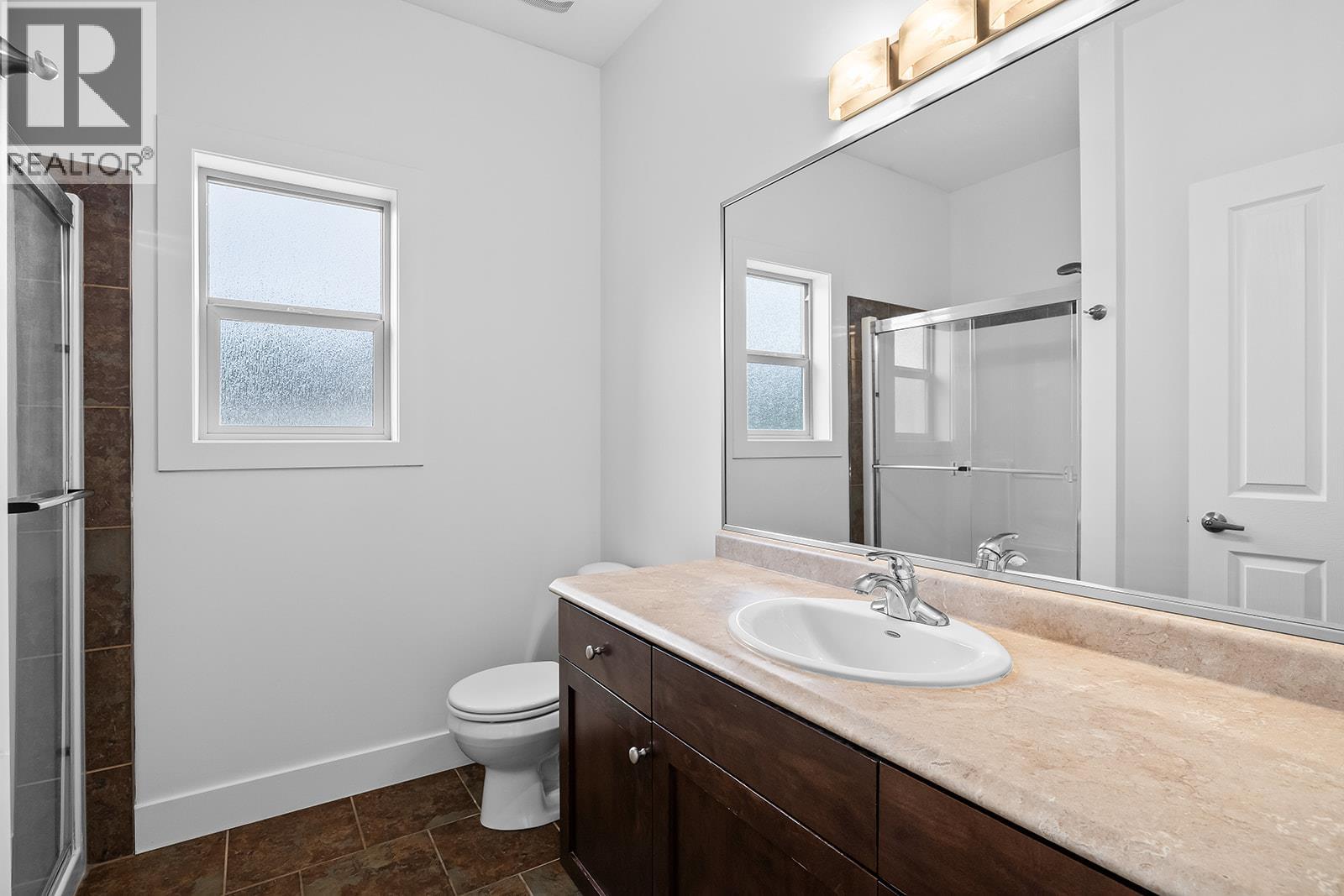 541 Quartz Crescent Property Photo 42