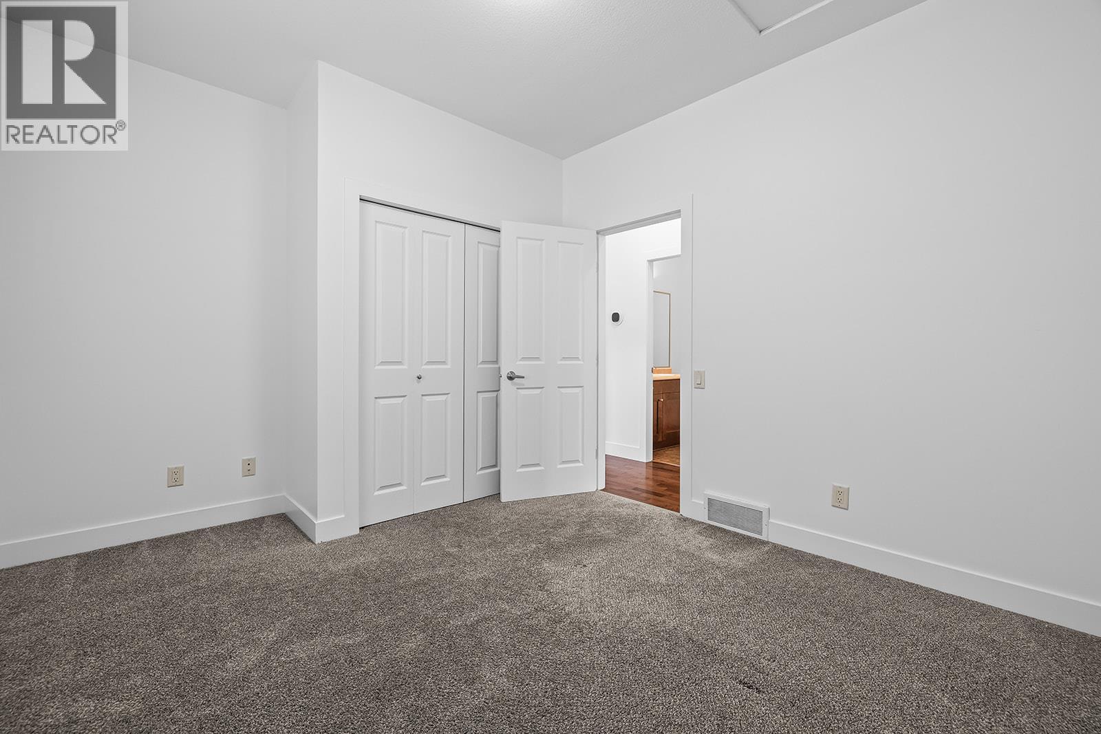 541 Quartz Crescent Property Photo 46