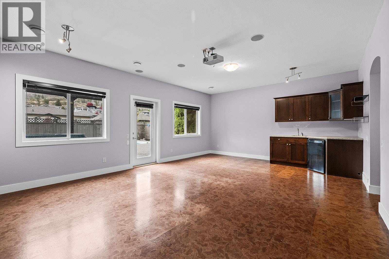 541 Quartz Crescent Property Photo 56