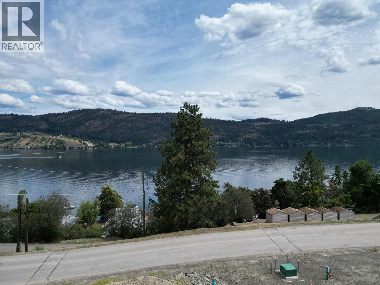 8801 Adventure Bay Road Property Photo 1