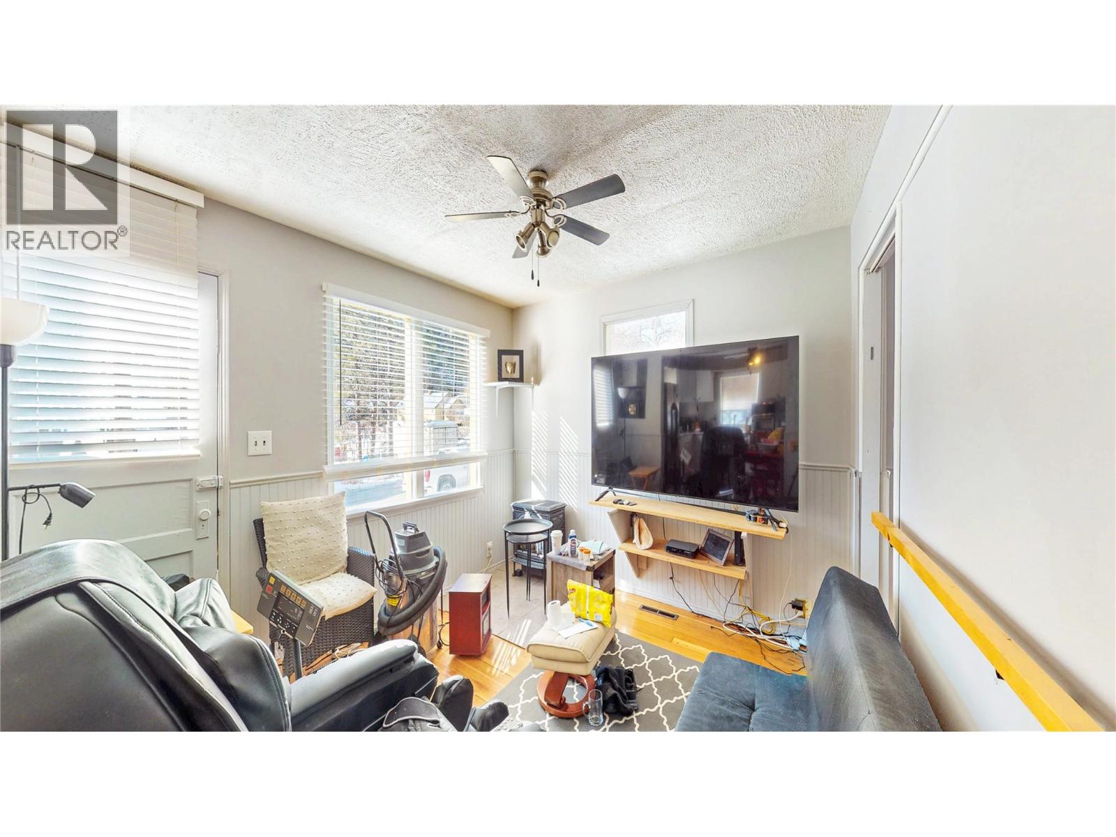 32 Waldie Road Property Photo 4