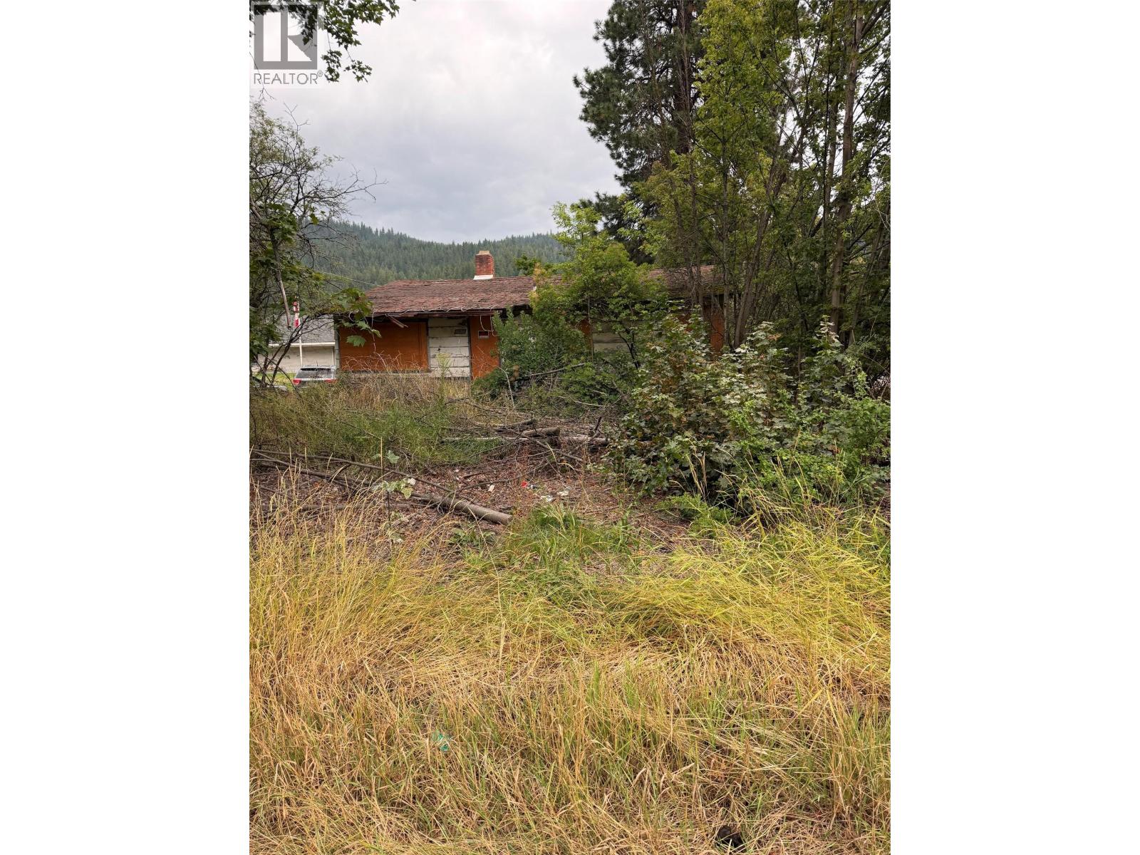 3111 Waldie Avenue Property Photo 1