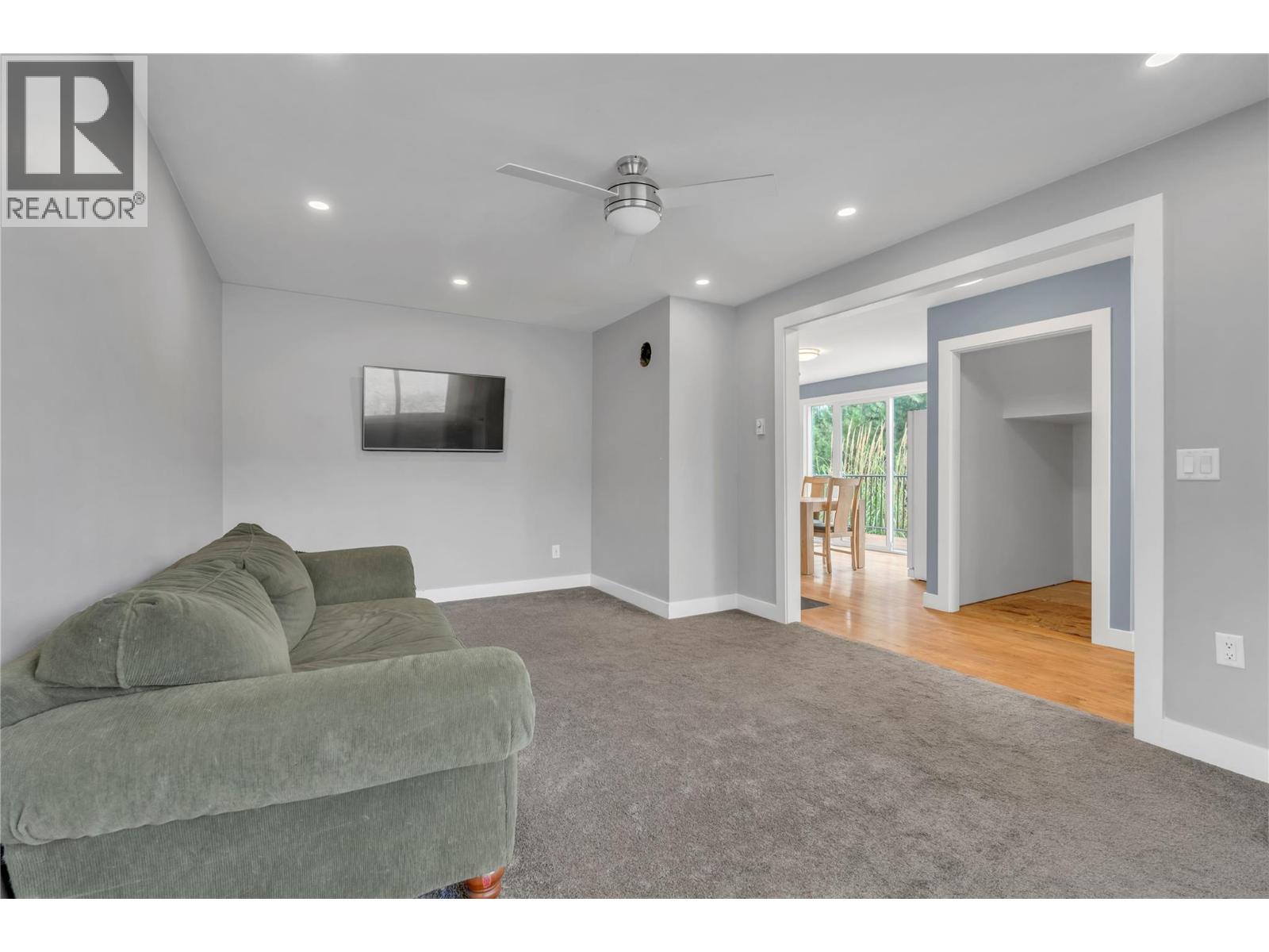 770 Lower Debeck Road Property Photo 4