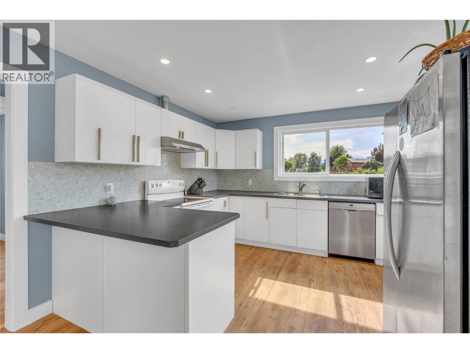770 Lower Debeck Road Property Photo 15