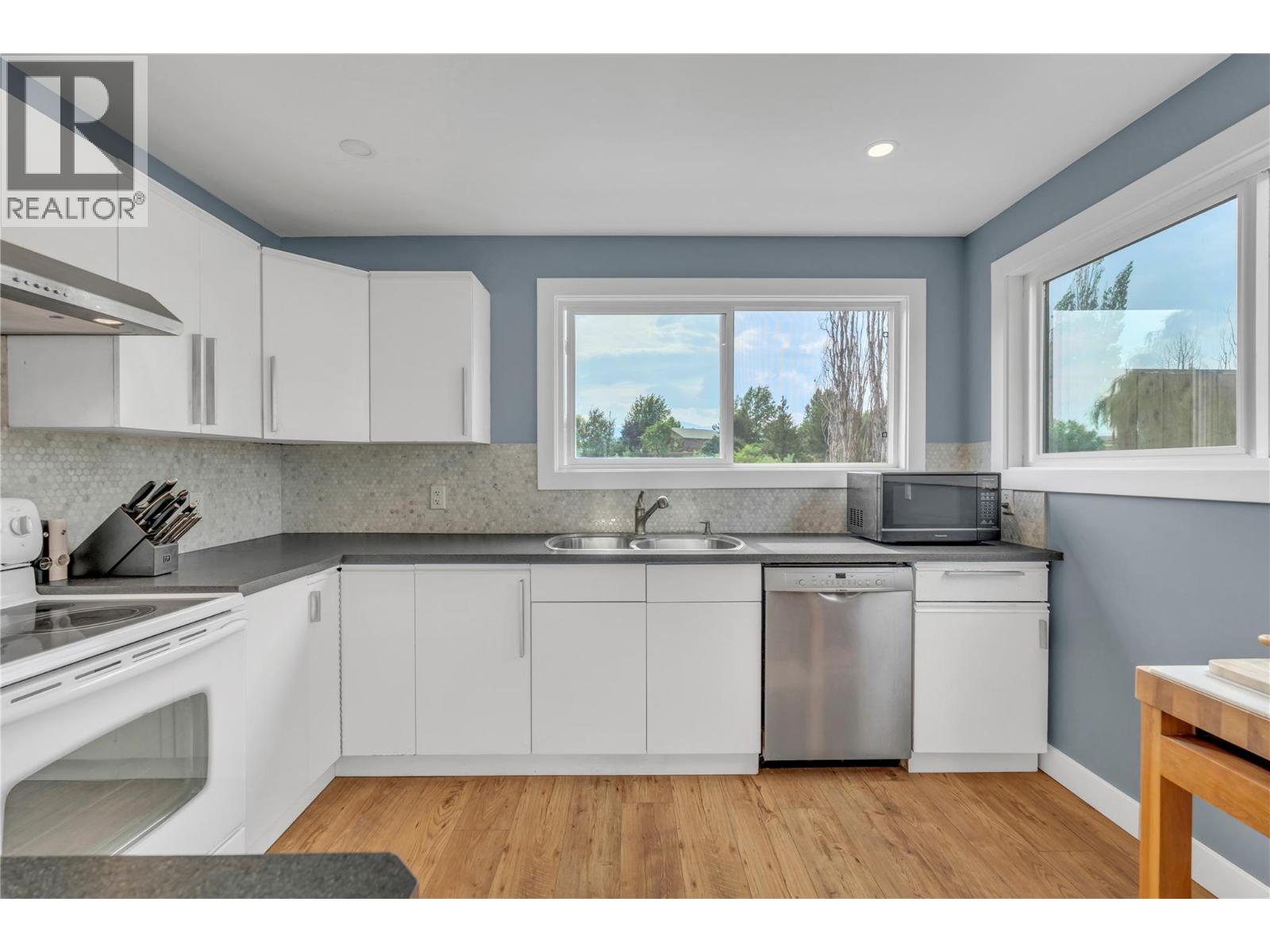 770 Lower Debeck Road Property Photo 16