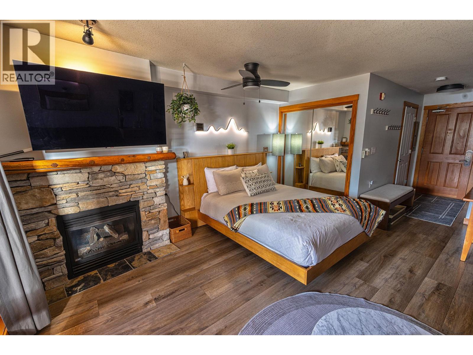 2080 Summit Drive Unit# 113 Property Photo 9